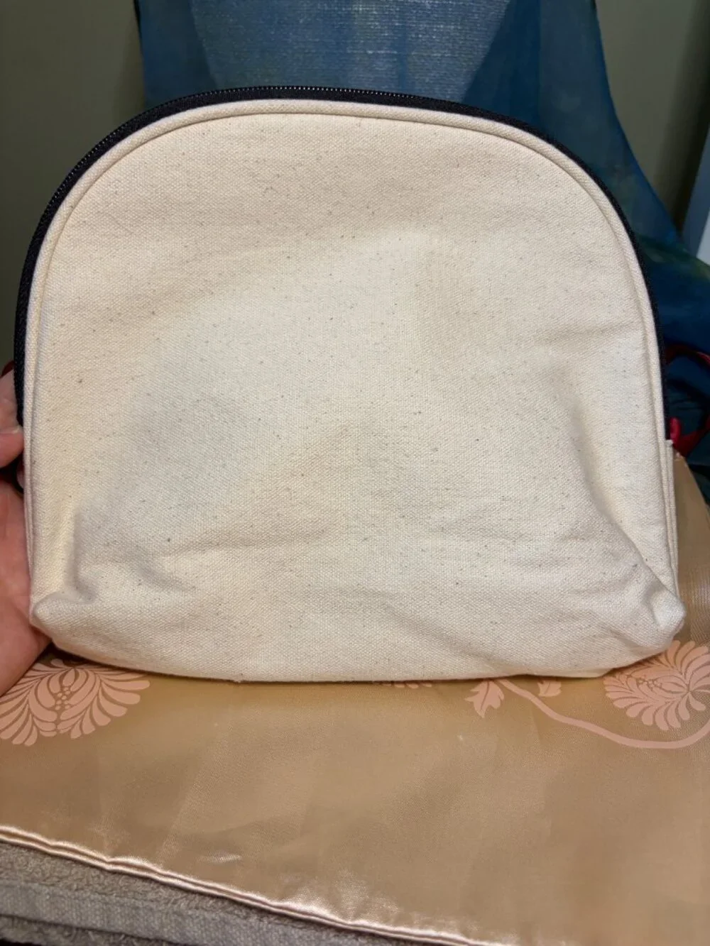 Besame Bundle: Vintage Style Vanity Set + 2 pouches